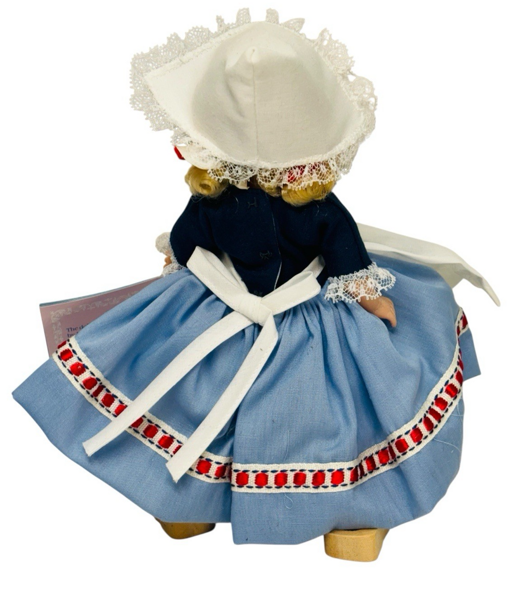 1987 Madame Alexander 8” Doll Netherlands 581 Blonde Girl in Dutch Attire.4