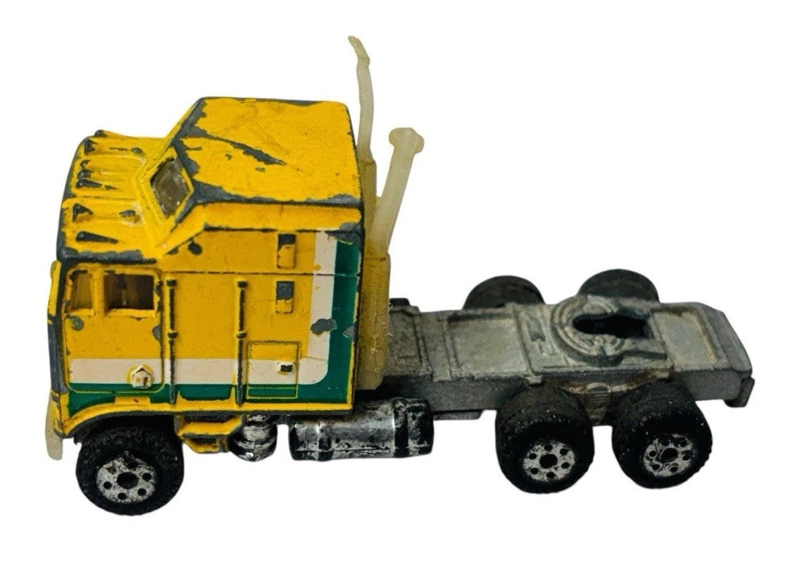 Vintage Diecast Work Trucks (2-Yatming/Road Champs/Summer) 1980s1