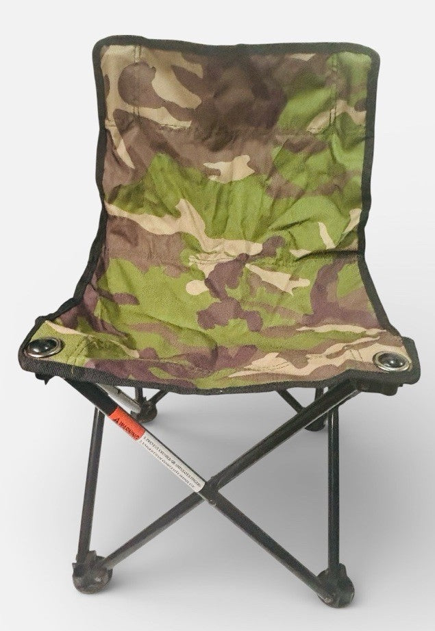 Magellan Outdoor Boys Camouflage Sleeping Bag, Folding Chair & Carrying Bag, New1