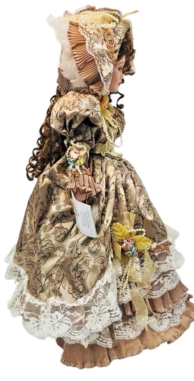 Vintage Duck House Heirloom Porcelain Doll 18" With Original Box6