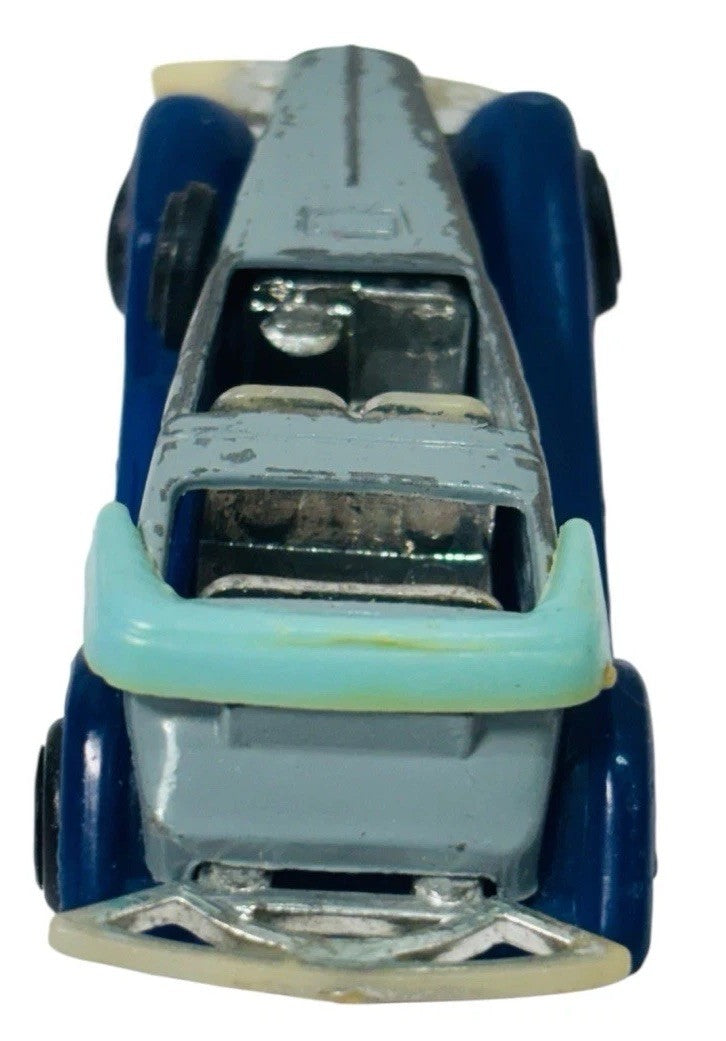 Lot of 4 Vintage Diecast 1.64 Cars (2-Summer 1990 & 2-Hot Wheels 1977 & 1980).11