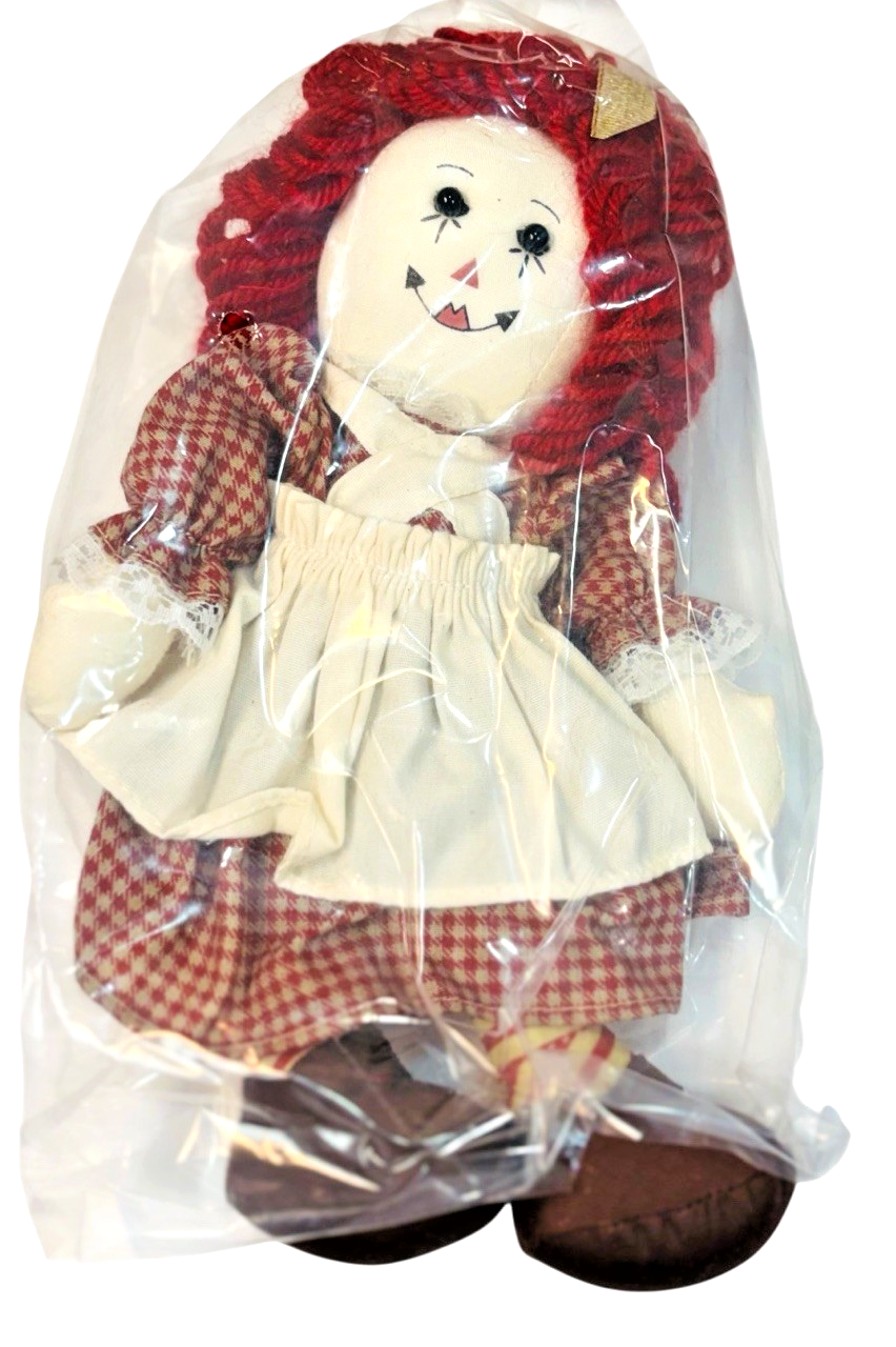 Heritage Signature Collection Porcelain Doll 16'' Cindy w/Ragdoll #12239 w/COA4